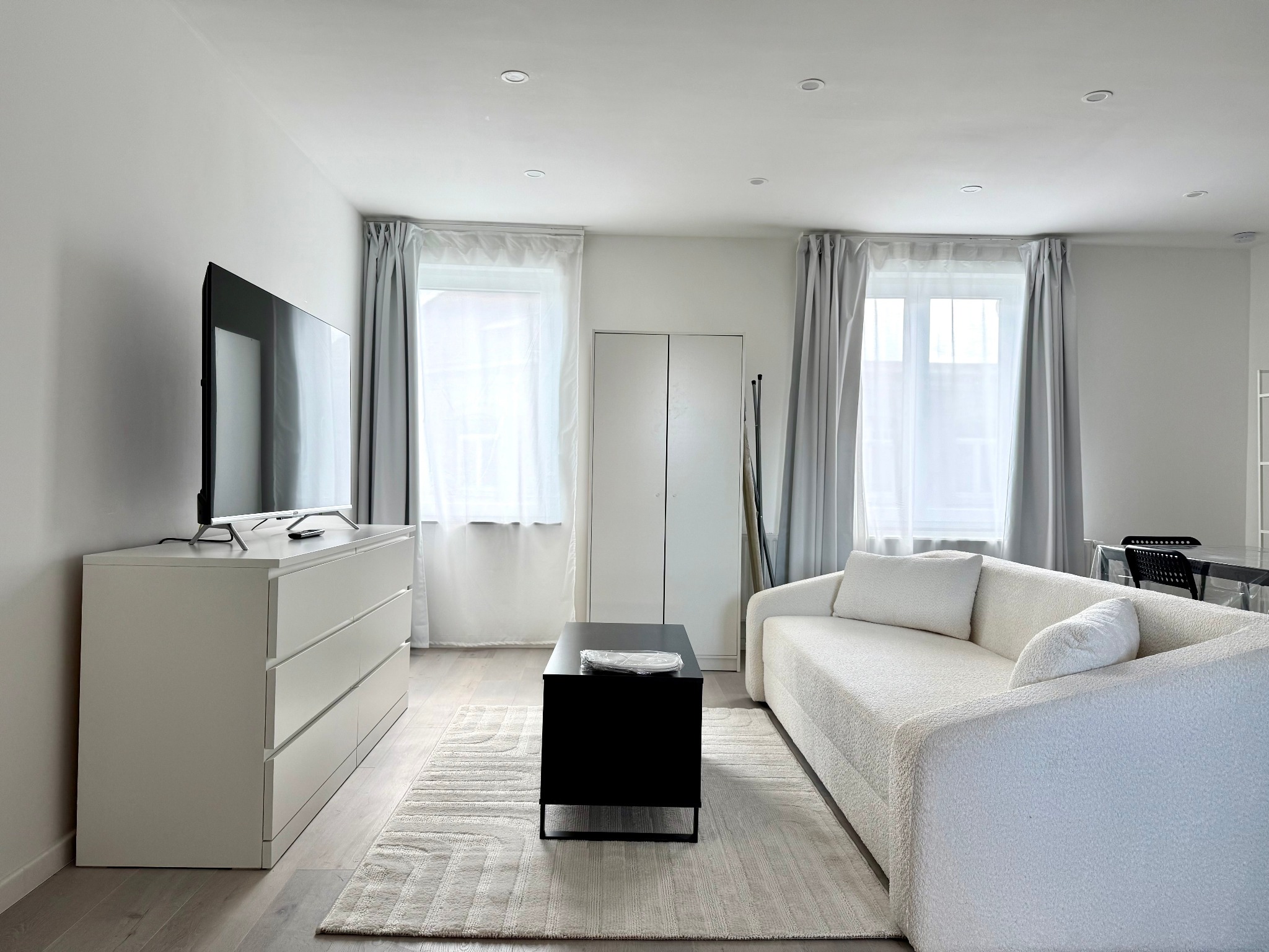 Studio Airbnb à Bruxelles — Séjour signature — style & raffinement absolus | Hexuvium