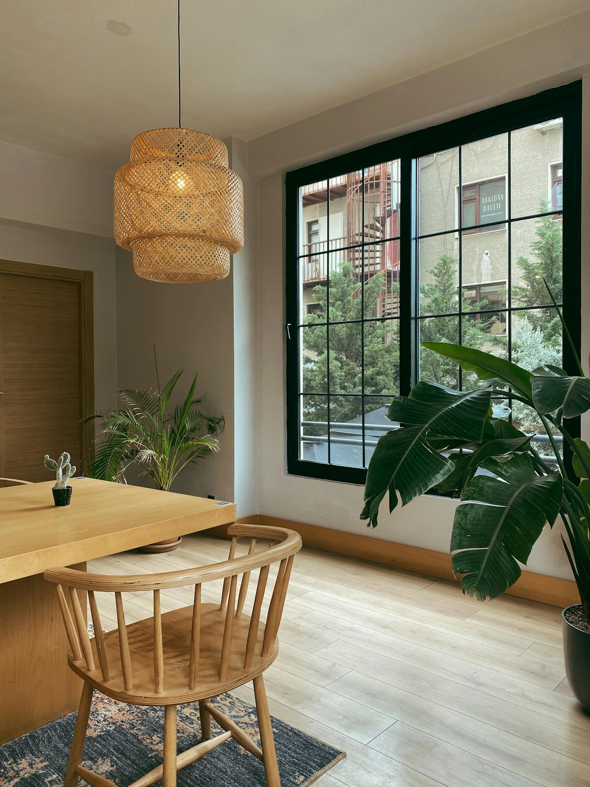 Intérieur d'un logement courte durée premium géré par Hexuvium