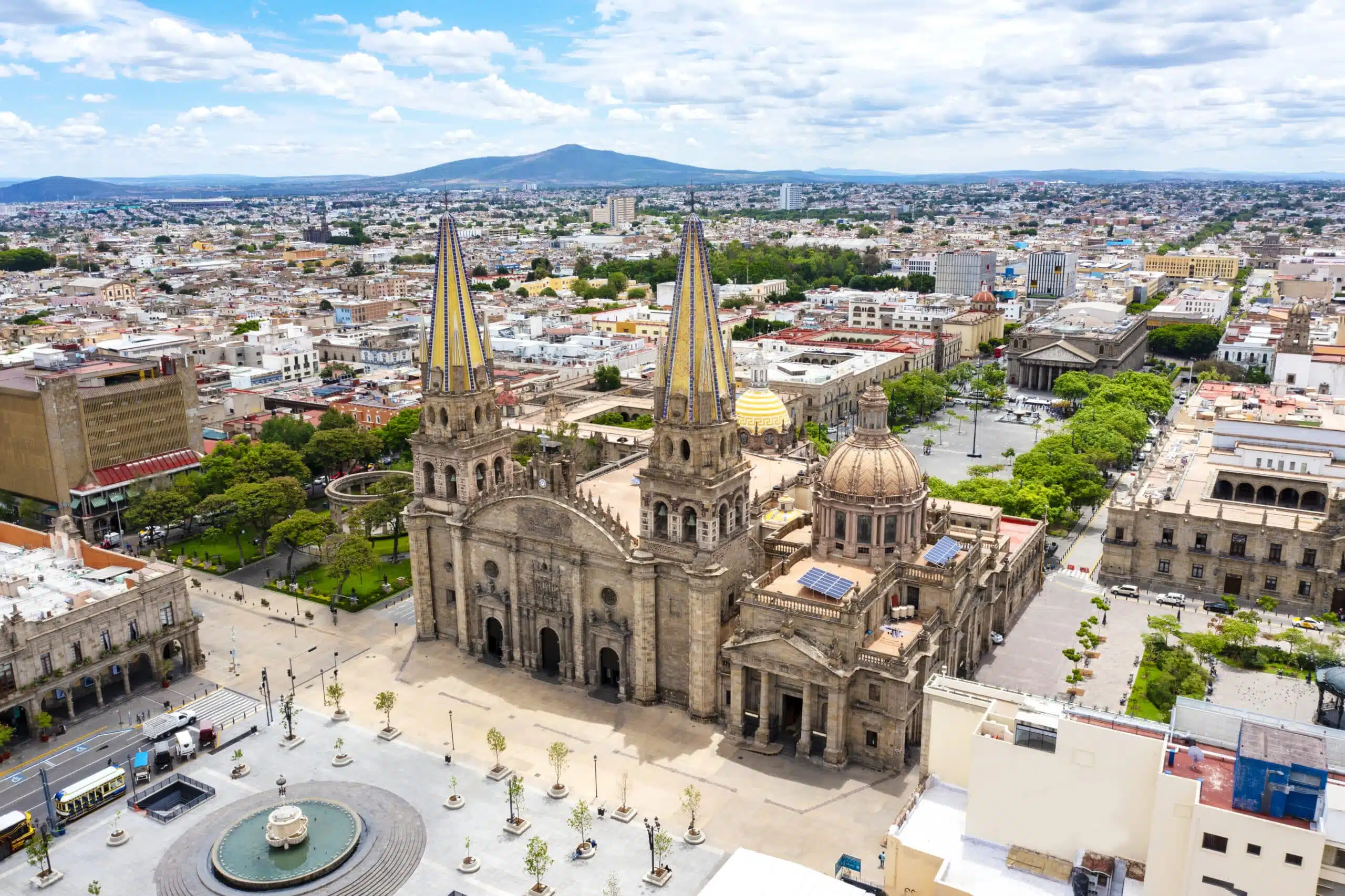 Maximiza tus ingresos locativos con nuestro servicio completo de conciergería en Guadalajara.